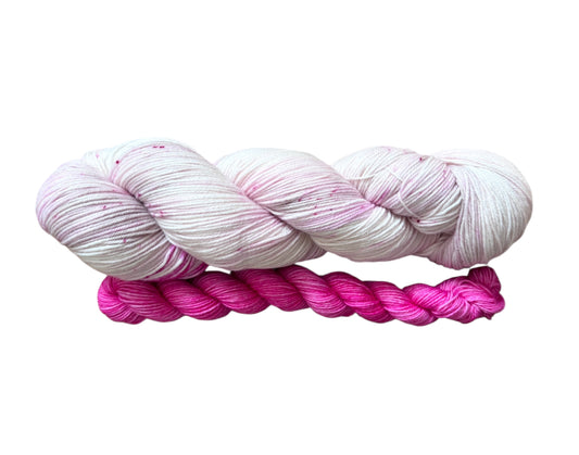 Sakura- Strong sock set